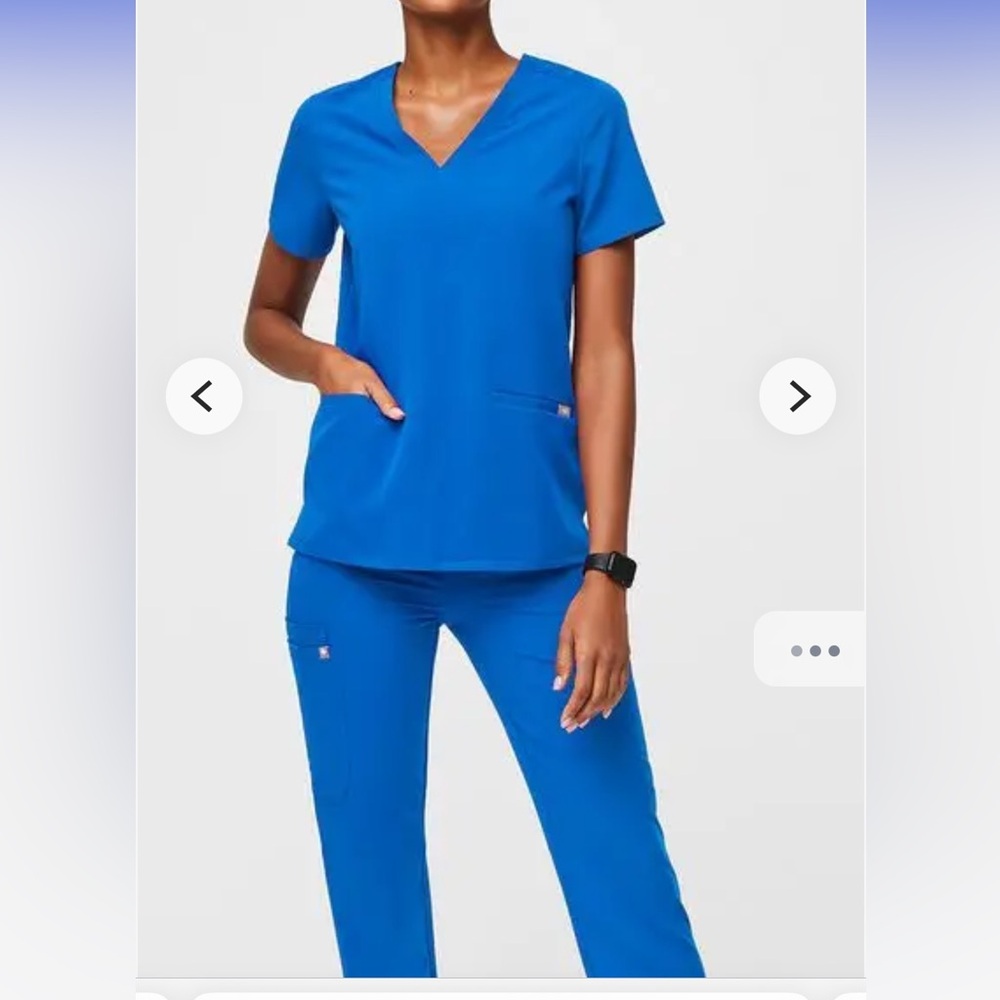 Figs Scrubs- Casma Three Pocket Scrub Top and Yola Scrub Pants